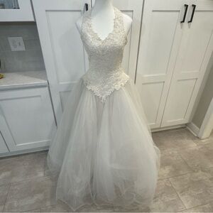 Oleg Cassini Davids bridal Beaded Lace Halter Ball Gown Wedding Dress READ Sz 6